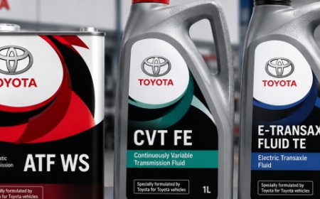 Toyota ATF WS, e-Transaxle Fluid TE, CVT Fluid FE та TC: у чому різниця і що заливати