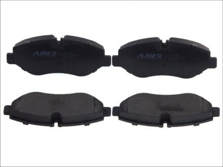 Тормозные колодки дисковые передние (Iveco) - ABE C1E017ABE