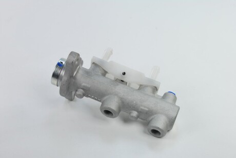 Фото 4 - Главный тормозной цилиндр ABE C95010ABE