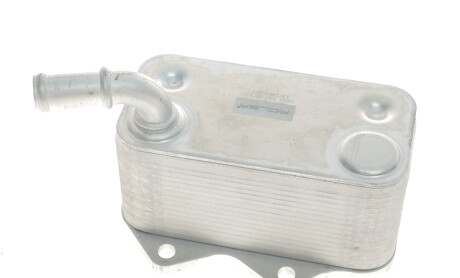 Радіатор масляний - ADLER 06D117021C