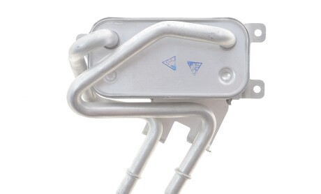 Радиатор масляный BMW 7 (E65/E66/E67) 03-08 N73 B60 - ADLER 17217541058