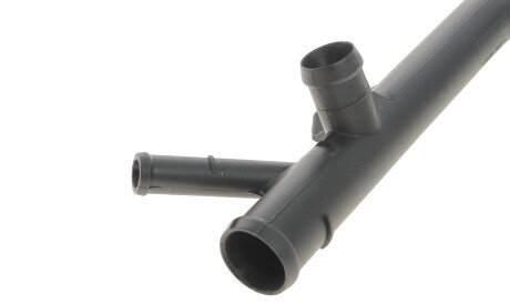 Фото 3 - Патрубок системы охлаждения AIC 52814