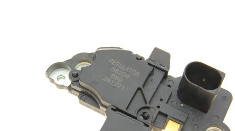 Фото 4 - Реле регулятора генератора AIC 56204