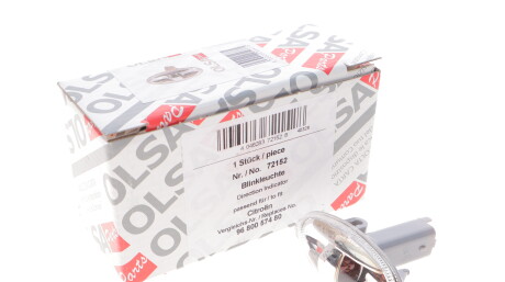 Фото 2 - Вказівник повороту AIC 72152