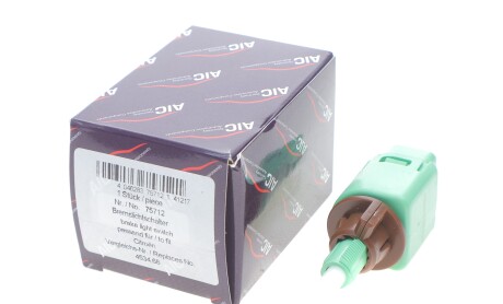 Фото 2 - Датчик стоп сигнала AIC 75712