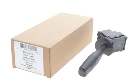 Фото 2 - Підрульовий перемикач AIC 75801