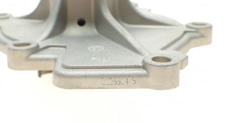 Фото 4 - Водяной насос AIRTEX 1986