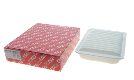 Фото 2 - Воздушный фильтр ALPHA FILTER AF1002