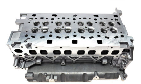 Фото 2 - Головка блоку циліндрів (ГБЦ) AMC 908325