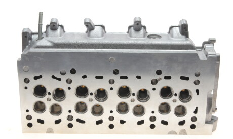 Фото 3 - Головка блоку циліндрів (ГБЦ) AMC 908726