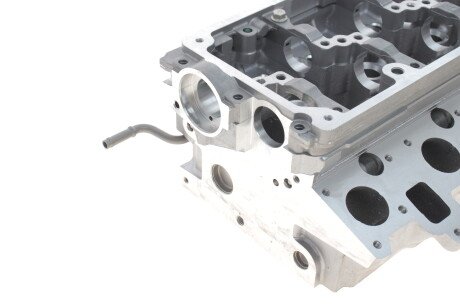 Фото 8 - Головка блоку циліндрів (ГБЦ) AMC 908728