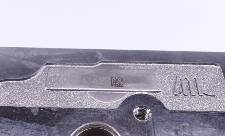 Фото 4 - Головка блоку циліндрів (ГБЦ) AMC 908737