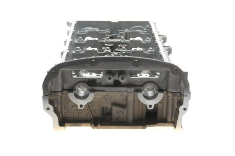 Фото 6 - Головка блоку циліндрів (ГБЦ) AMC 908757