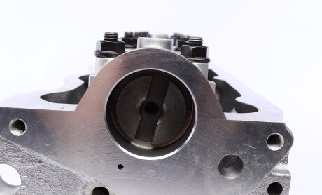 Фото 6 - Головка блоку циліндрів (ГБЦ) AMC 908810