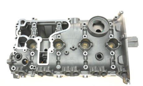 Фото 6 - Головка блоку циліндрів (ГБЦ) AMC 910702