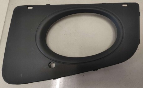 Решітка в бампер VW CRAFTER, 06 - 17 - AND 14807071REF