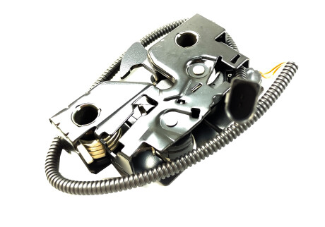 Фото 2 - Автозапчасть AND 30823267