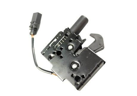 Фото 3 - Автозапчасть AND 30823270