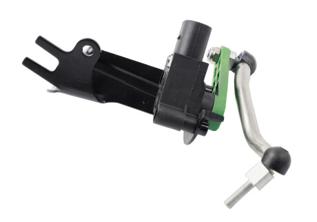 Фото 2 - Автозапчасть AND 30941133