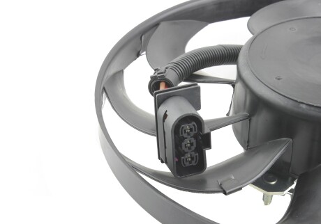 Фото 3 - Вентилятор охолодження двигуна AND 35959003