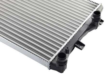 Фото 2 - Автозапчасть AND 3L121039