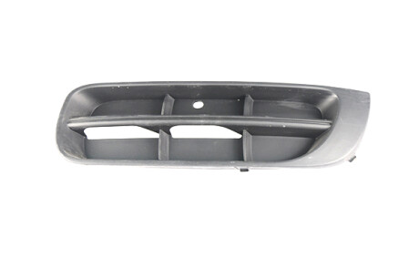 Решітка бампера - AND 3L807047