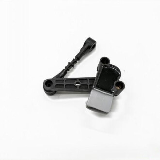 Датчик висоти пневматичної підвіски передній (з АС - AND 42616004