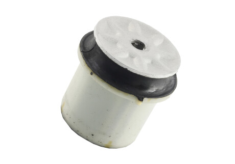Сайлентблок балки (якість OE) - AND 51501002