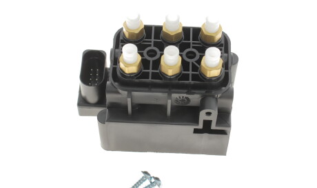 Клапан пневмо підв. Valve Block – Various - Audi, Jeep, Porsche, RAM, Tesla, Volkswag - ARNOTT VB-3470