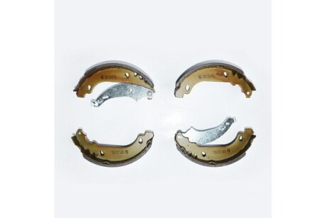 Колодки тормозные барабанные Renault Clio (98-), Logan (07-), Sandero (09-) - (7701205758) ASAM 32390