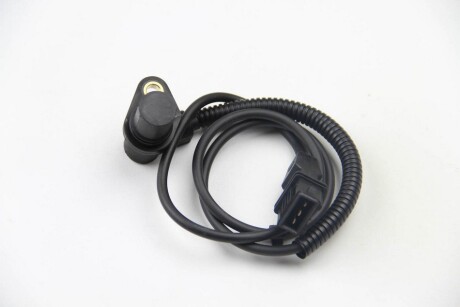 Фото 4 - Датчик коленвала AUTLOG AS4185