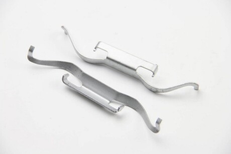 Фото 2 - Комплектуюча колодок AUTOFREN D42581A