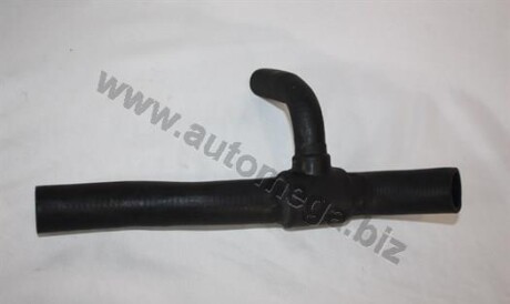 Патрубок системи охолодження VW Golf II 1.6TD 88-93 - (068121053AB, 068121053P) AUTOMEGA 160041610