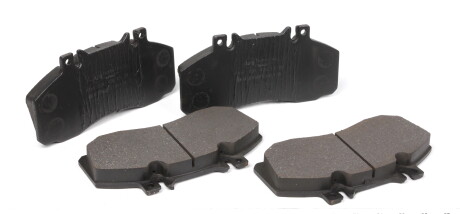 Фото 2 - Гальмівні колодки AUTOTECHTEILE 100 4262