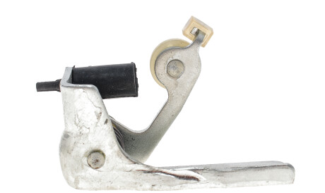 Фото 3 - Двері AUTOTECHTEILE 100 7303 (1007303)