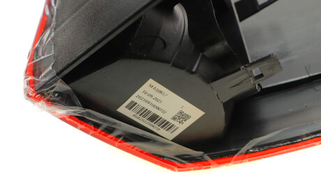 Фото 2 - Задній ліхтар AUTOTECHTEILE 100 8222 (1008222)