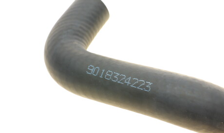 Фото 2 - Патрубок системи охолодження AUTOTECHTEILE 100 8332 (1008332)