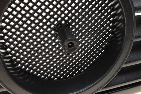 Фото 7 - Решітка радіатора AUTOTECHTEILE 100 8890 (1008890)