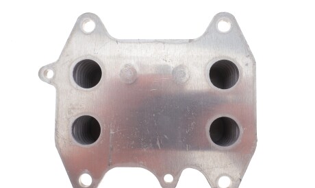 Фото 3 - Масляный радиатор AUTOTECHTEILE 311 7002 (3117002)