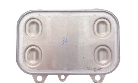 Фото 5 - Масляный радиатор AUTOTECHTEILE 311 7002 (3117002)