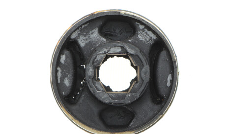 Фото 3 - Сайлентблок важеля AUTOTECHTEILE 340 7032 (3407032)