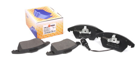 Колодки тормозные (передние) VW Caddy 03- (ушки вн - AUTOTECHTEILE 3698002