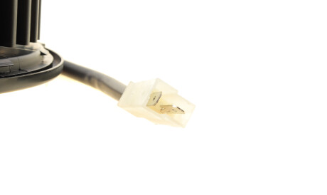 Фото 3 - Вентилятор печки AUTOTECHTEILE 381 9002 (3819002)