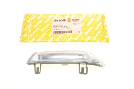 Повторювач повороту на дзеркало VW Golf V/Passat/Sharan 95- (R) - ((1K0949102, 1K0857537GRU, 1K1857508CR)) AUTOTECHTEILE 394 9008