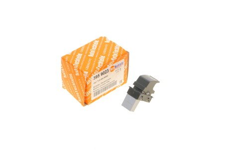 Кнопка стеклоподъемника VW Caddy 03- Right - AUTOTECHTEILE 395 9023