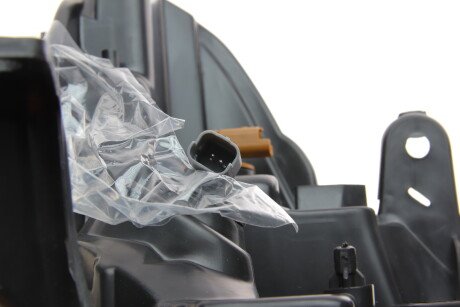 Фото 8 - Фара основная AUTOTECHTEILE 503 0331 (5030331)