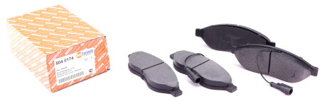 Колодки гальмівні (передні) Citroen Jumper/Fiat Ducato/Peugeot Boxer 06- (+датчик) - AUTOTECHTEILE 504 0174
