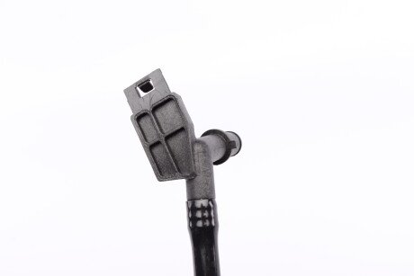 Фото 2 - Патрубок системы охлаждения AUTOTECHTEILE 508 0333 (5080333)