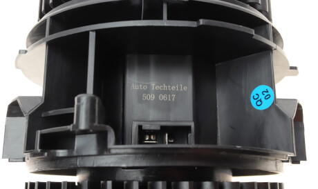 Фото 3 - Вентилятор печки AUTOTECHTEILE 509 0617 (5090617)