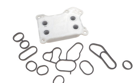 Фото 2 - Масляный радиатор AUTOTECHTEILE 512 0400 (5120400)